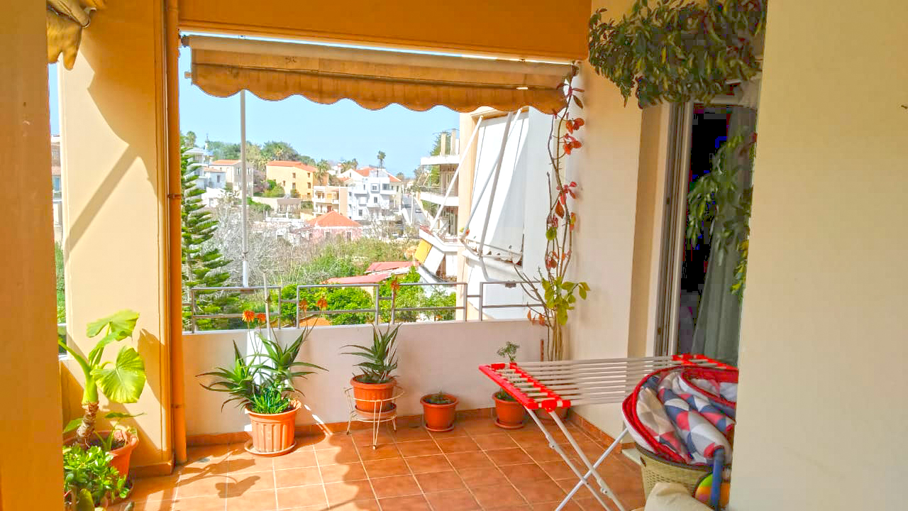 Apartment in Chania for sale in Chalepa. ID 04-2235