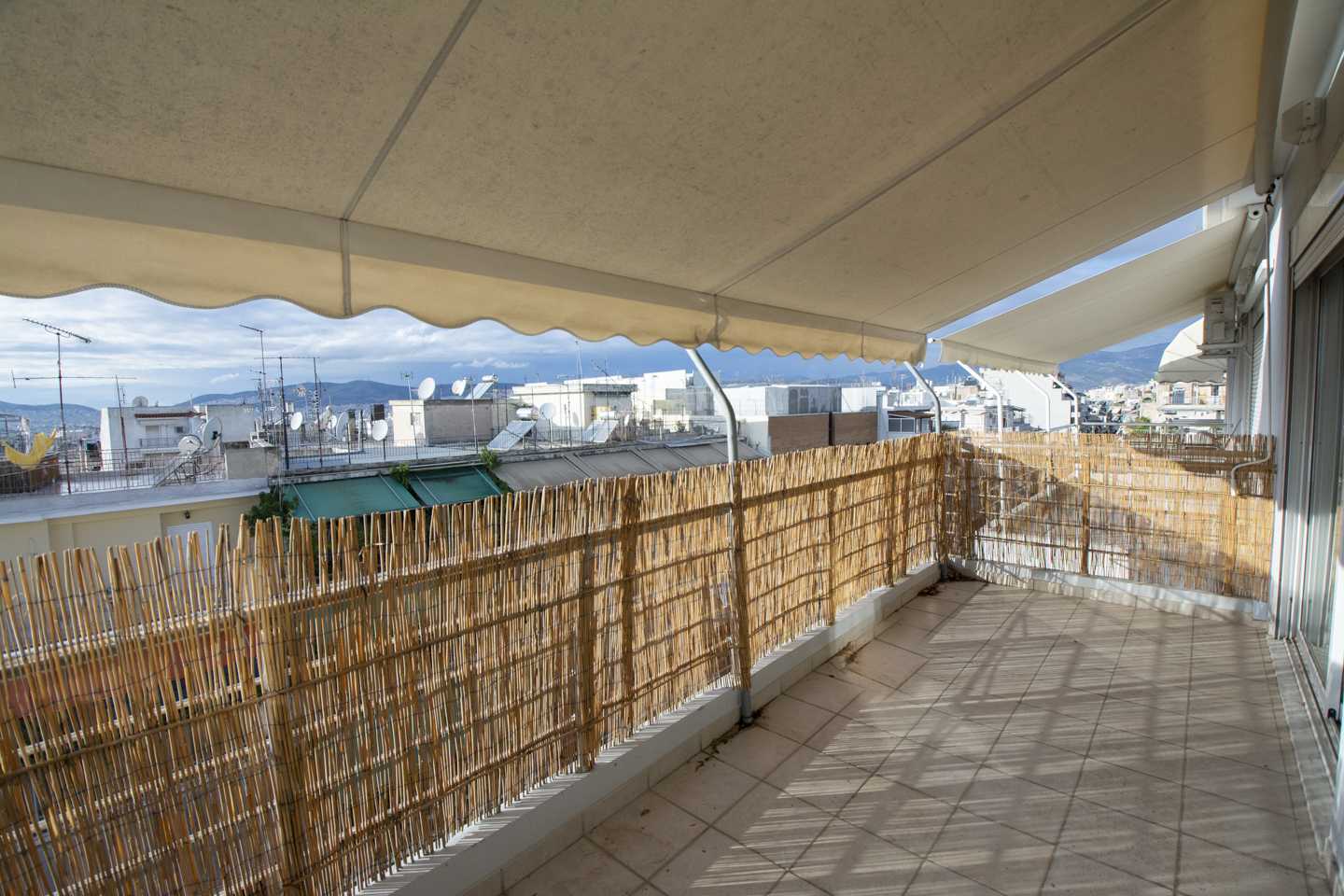 Athens Penthouse for sale in Kato Patisia. ID A4-2227