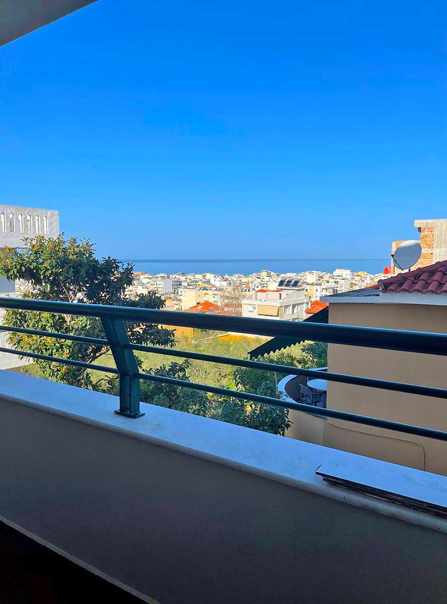 Apartment for sale near Dikastiria Chania. ID 04-1877