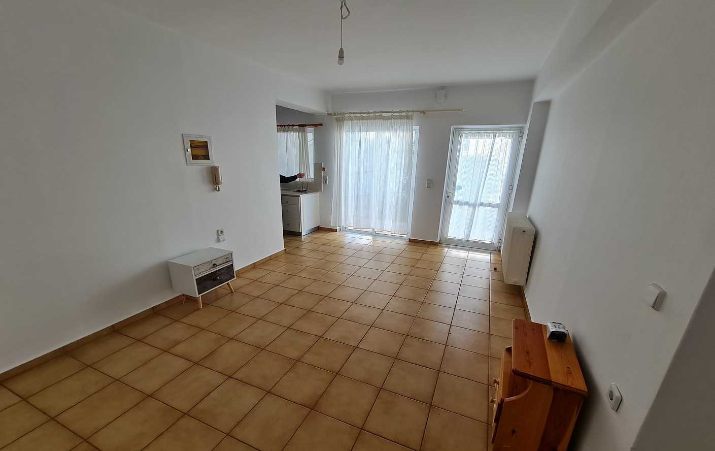 Apartment for rent in Kounoupidiana Akrotiri Chania. ID 001-827