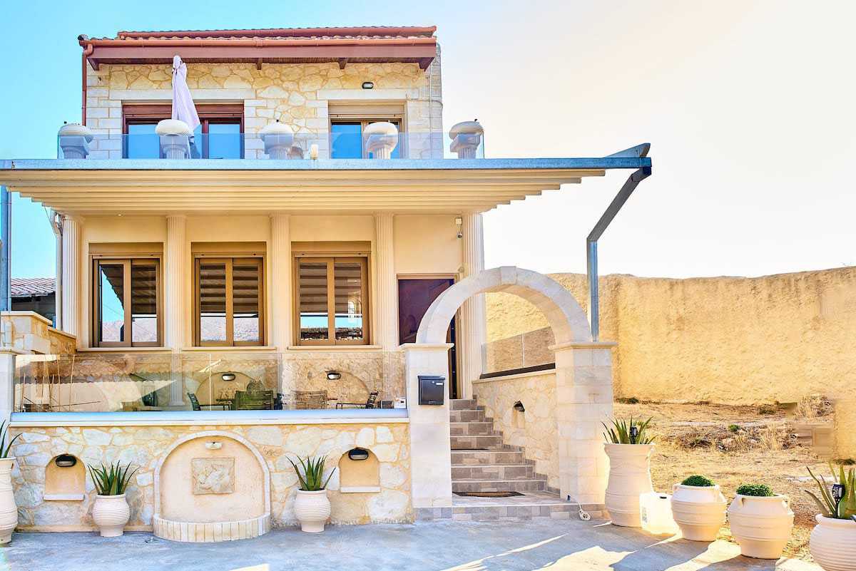 Villa for sale in Chania. ID 0v-469