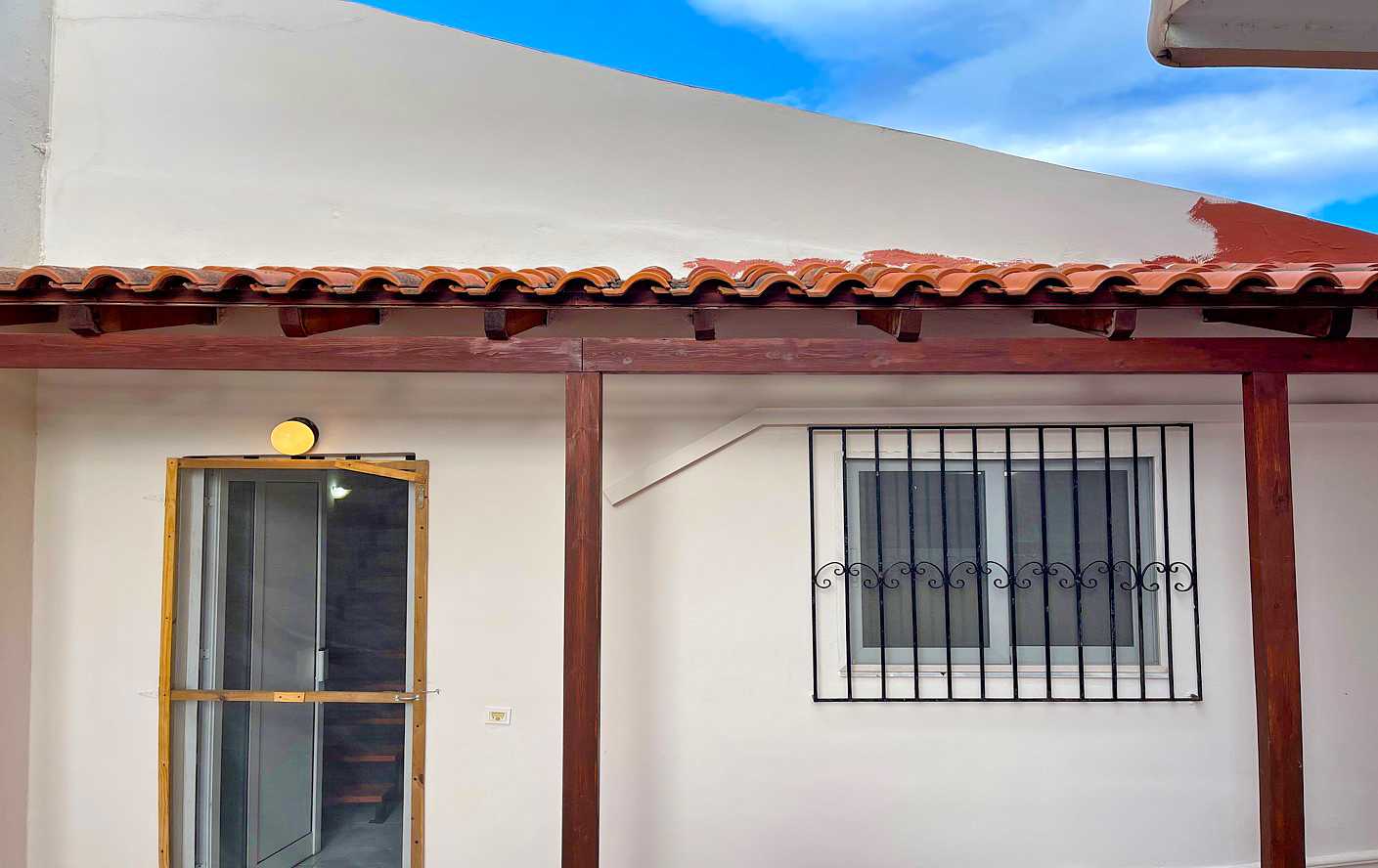 Small House for sale in Chania Venizelos Graves. ID 04-1839