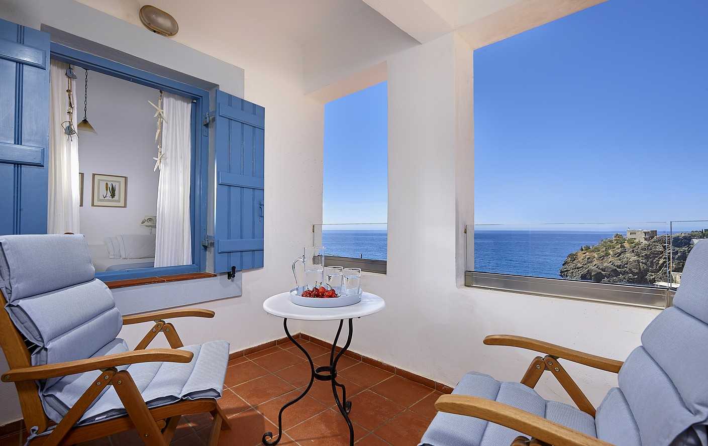 House near the beach for sale in South Heraklion. ID 34-1838