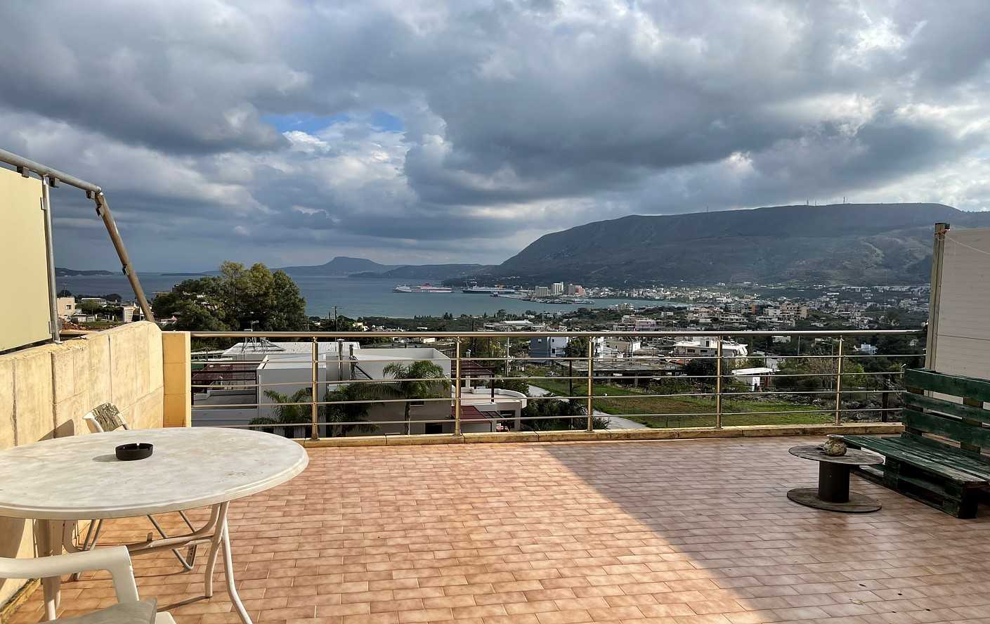 Chania Seaview Apartment for sale. ID 04-1837