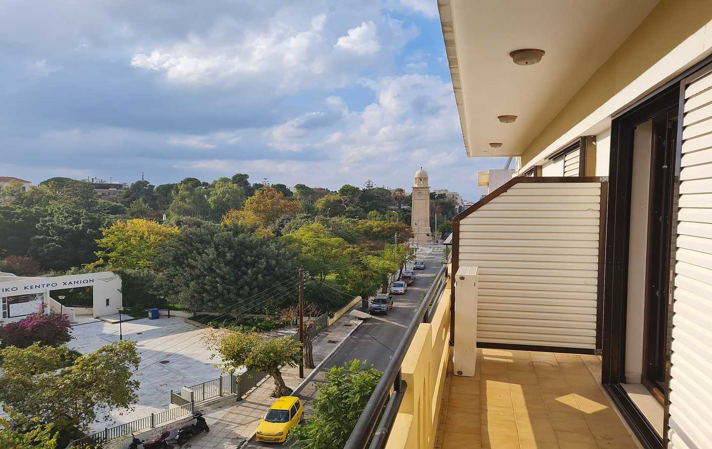 Central Penthouse for sale in Chania. ID 04-1825