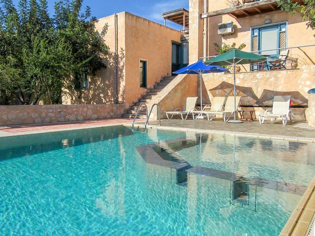 Luxury Villas Complex Apokoronas Chania. ID 02-382