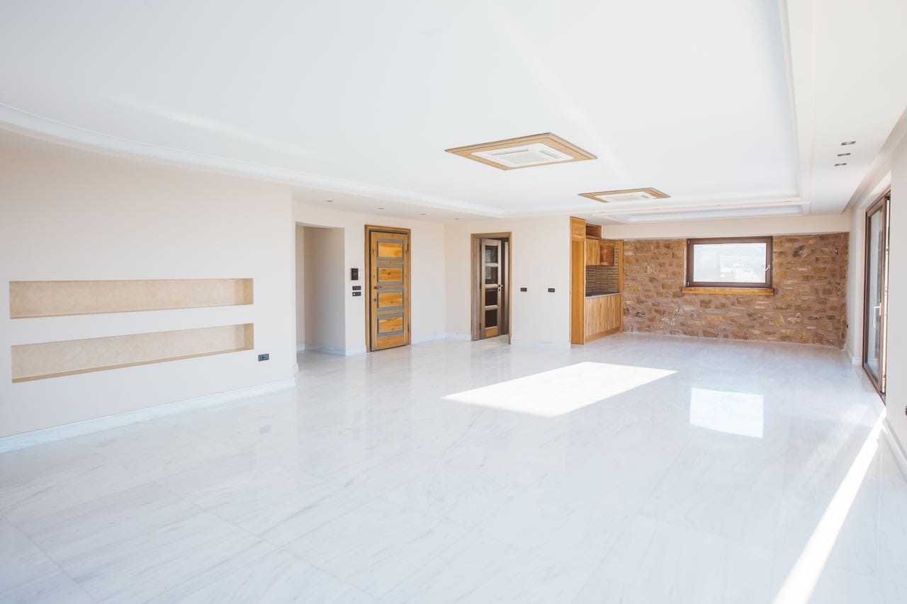 Luxury First Floor Apartment in Glyfada for sale. ID A4-1673