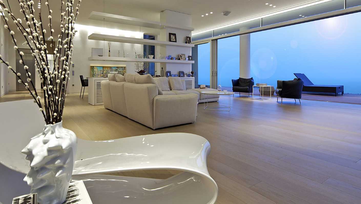 Luxury Four Bedroom Townhouse For Sale in Glyfada. ID A4-1640