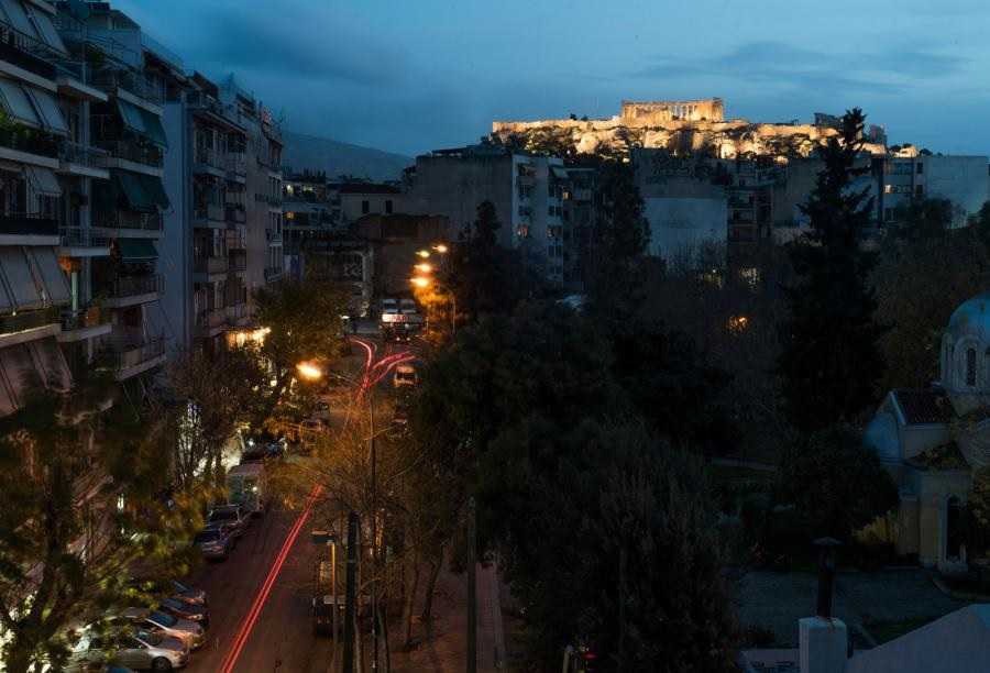 Fully Furnished Apartment for rent in Metaxourgio. ID A01-788