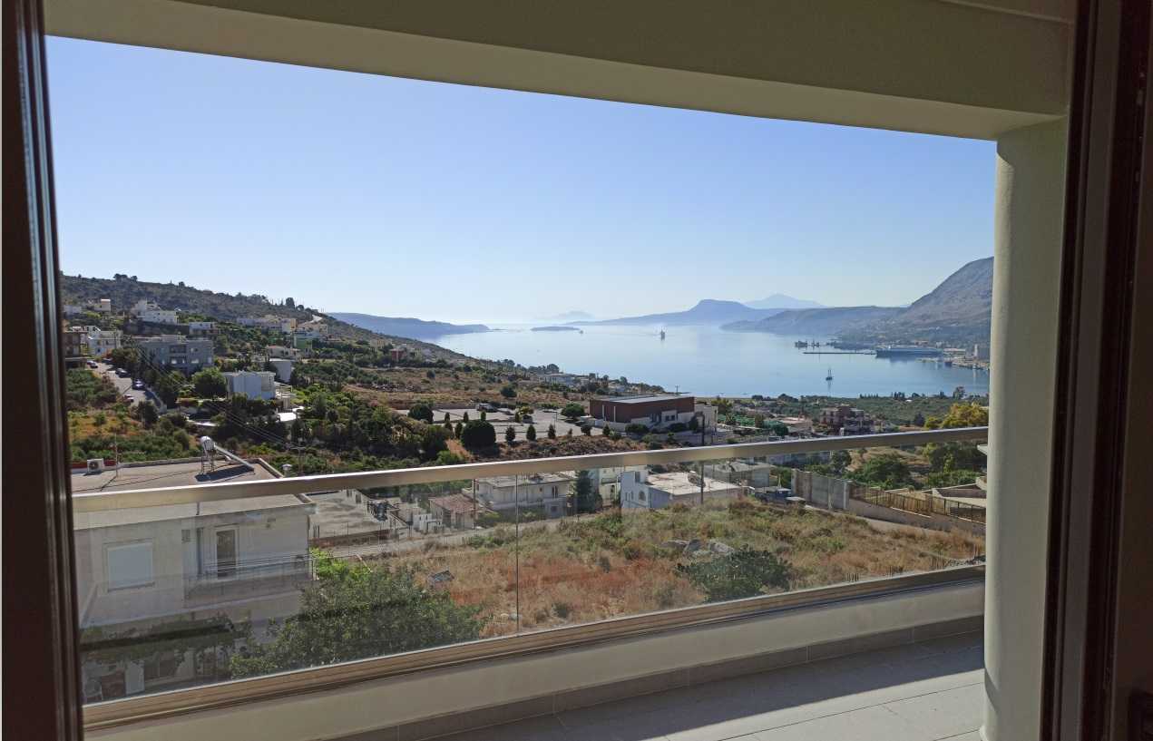 Three Apartment Building for Sale in Crete. ID 0B-908