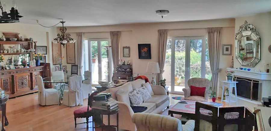 House for rent in Kifissia, Athens. ID A01-757