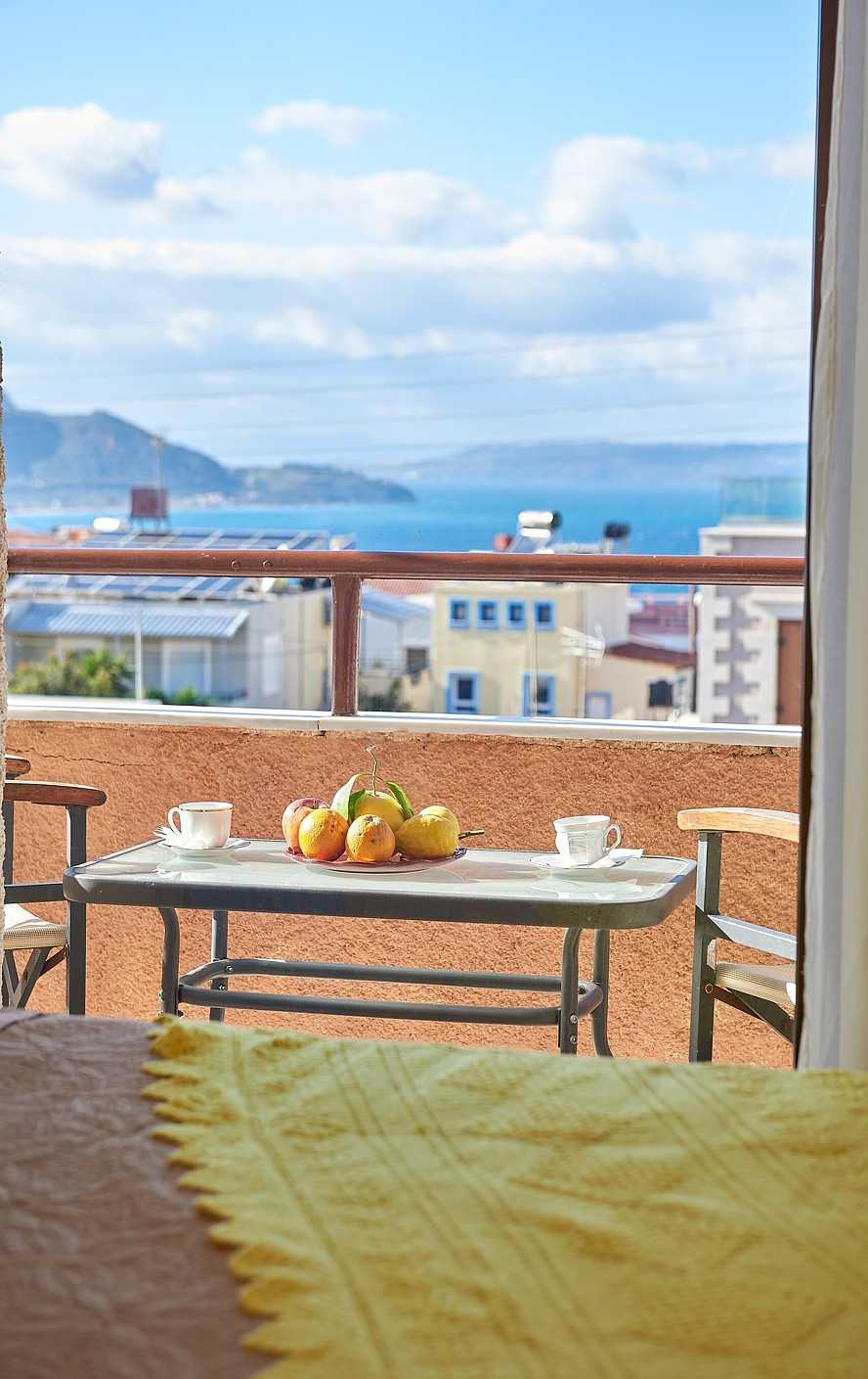 Three bedroom Traditional Apartment for rent in Plaka, Apokoronas. ID 001-748