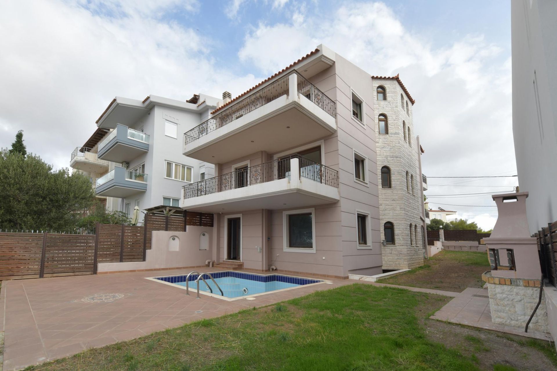 Luxury Apartment for sale in Voula. ID A4-11721