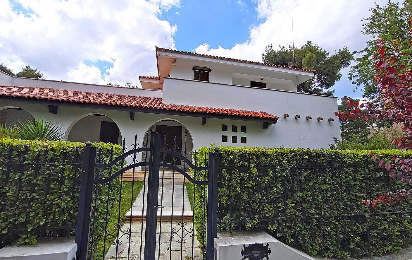 Detached House for rent in Ekali, Athens. ID A01-744