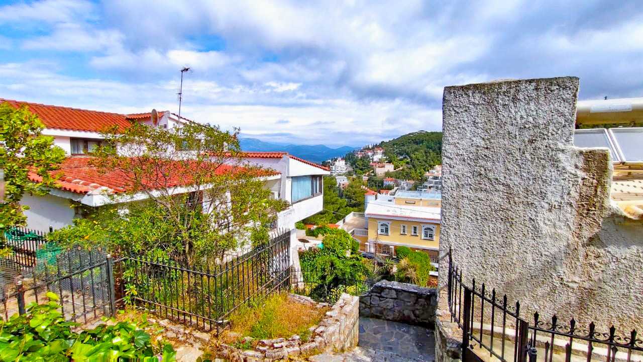 Two storey house for sale in Kifissia, Athens. ID A4-1326