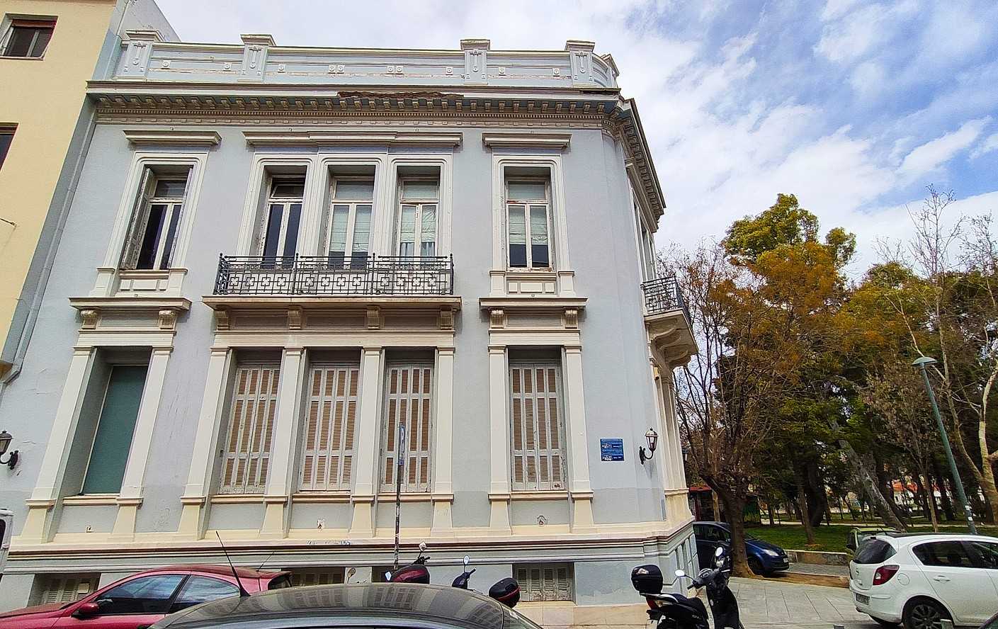 Thiseio historical hotel building for rent. ID A2-349