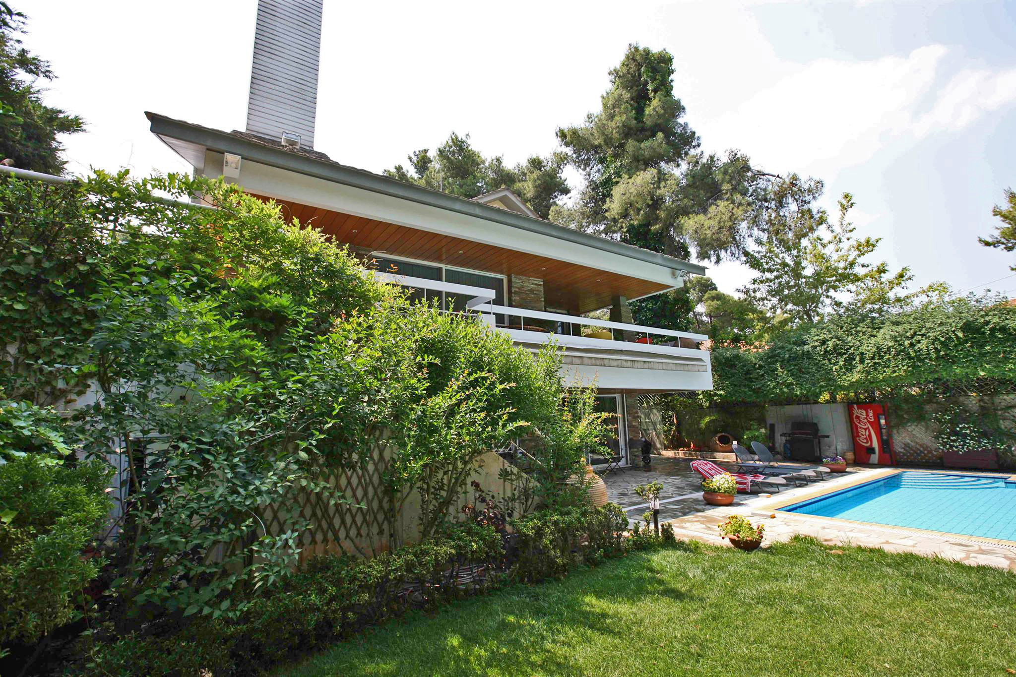 Unique villa for sale in Ekali, Athens. ID Av-347