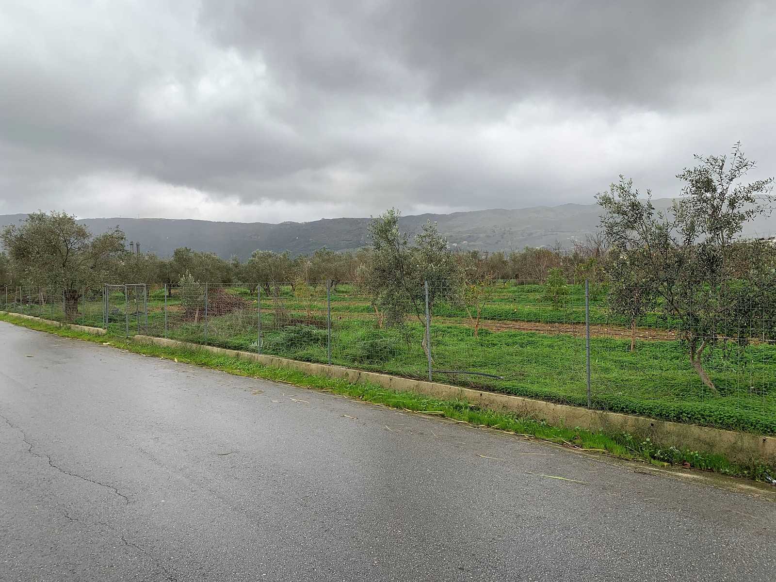 Commercial plot for sale in Chania, Crete. ID 03-1729