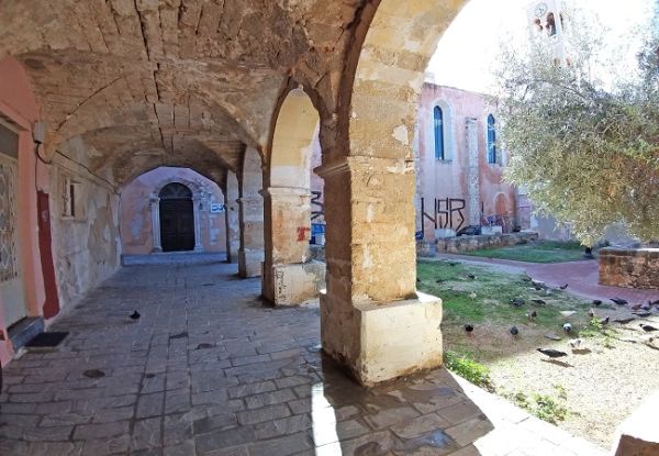 House for Sale in Chania Old Town. ID 05-2774