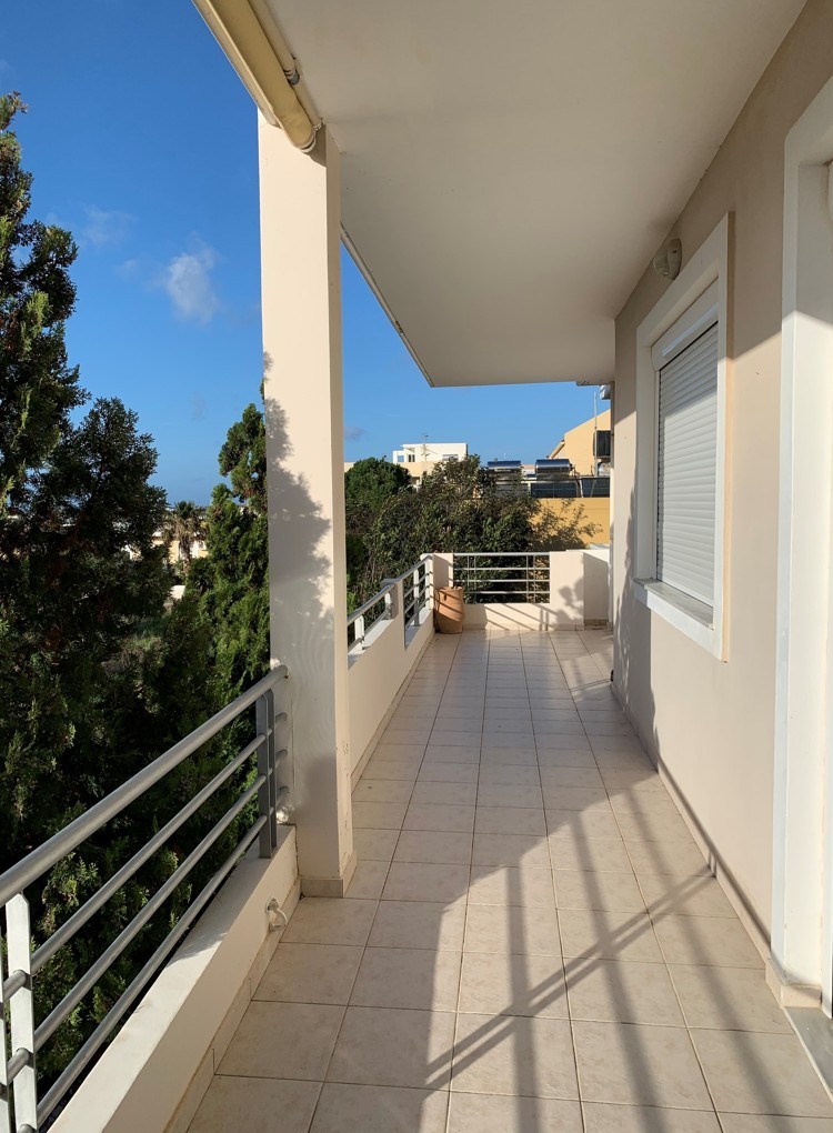 Three bedroom apartment for sale in Kalathas, Akrotiri, Crete. ID 04-1249