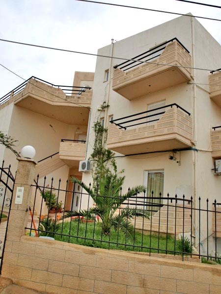 Crete Residential Properties for sale. ID 04-498