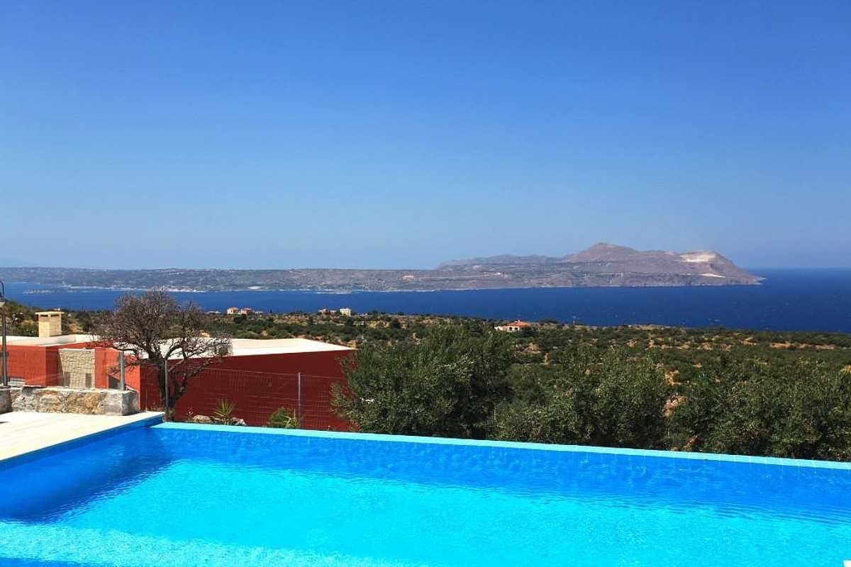 Seaview villa with 3 bedrooms and 3 bathrooms for sale in Apokoronas. ID 0v-250
