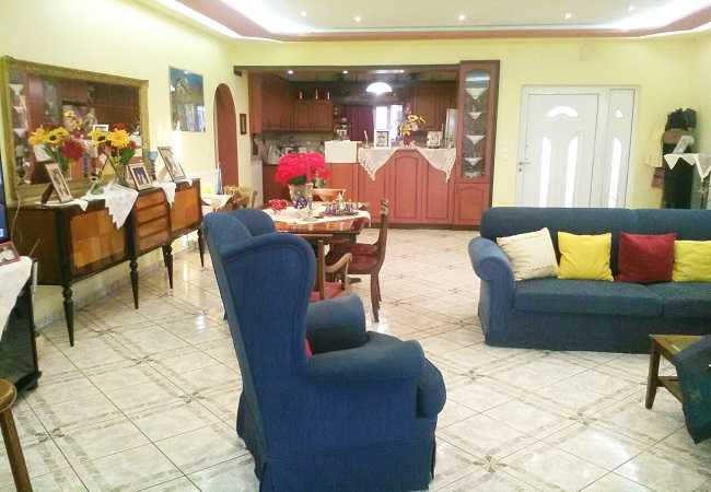 Single storey house for sale in Akrotiri. ID 04-1193