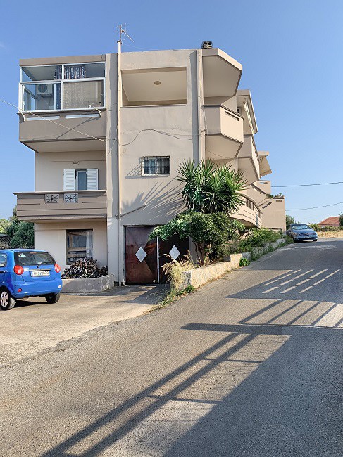 Sea view two-storey maisonette for sale in Akrotiri. ID 04-1191