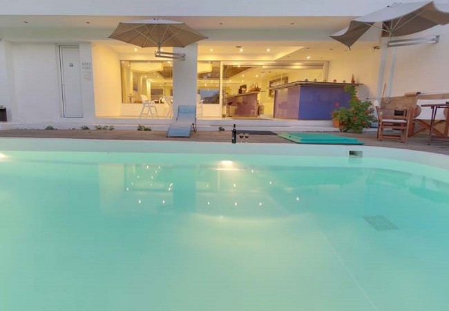 Hotel for sale in Crete, Greece. ID 32-295