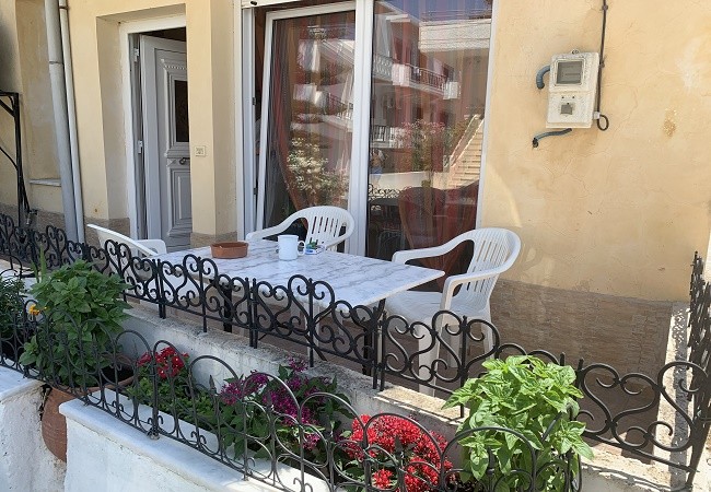 Holiday home for sale in Crete. ID 04-1172