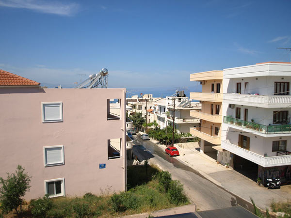 Home for sale and rent in Crete. ID 001-473