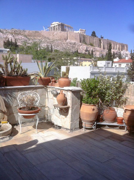 Unique property with views to Acropolis in Athens. ID GrAt4-110