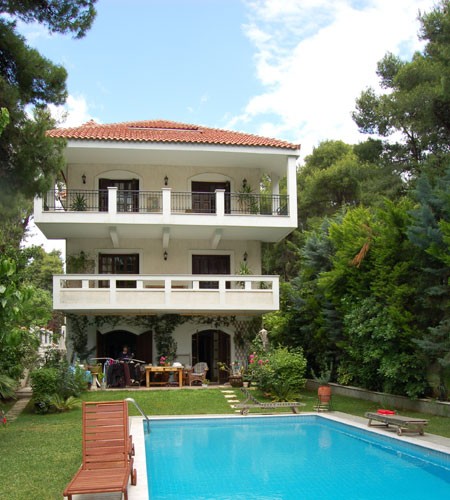 Apartment for sale in Ekali Athens. ID GrAt4-120