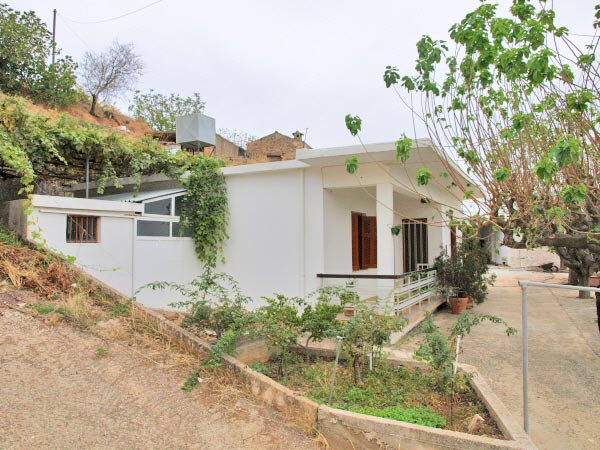 Crete Real Estate - Mountain Property for sale. ID 04-567