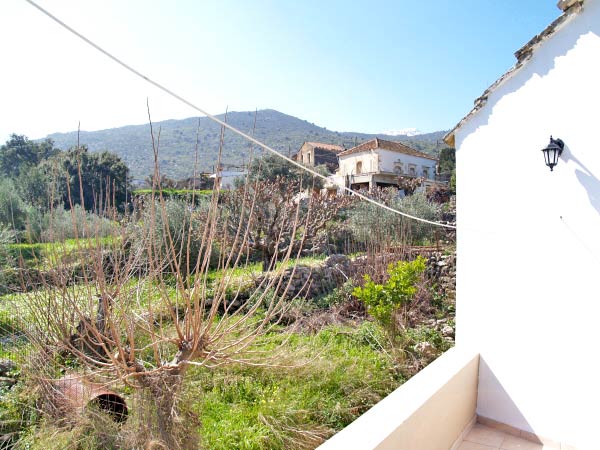 Buying traditional property - Crete Apokoronas. ID 05-2524