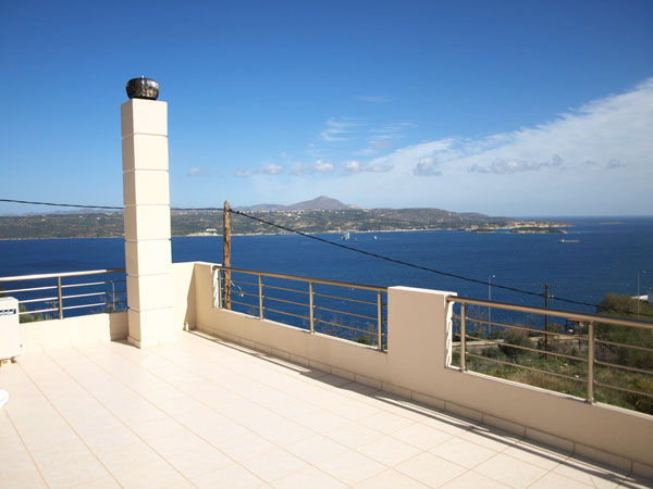 Home for rent in Crete. ID 001-597