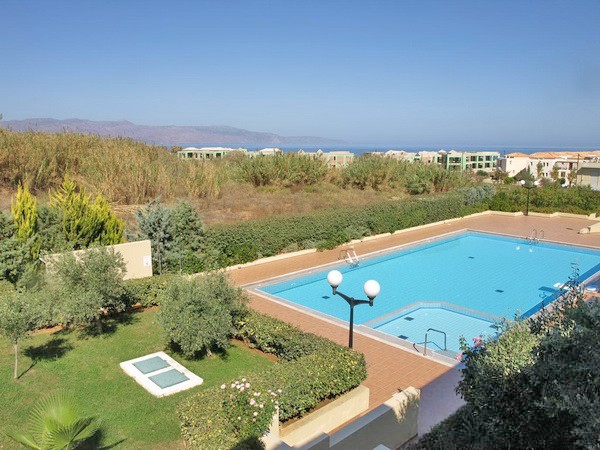 Apartment in Chania for rent. ID 001-429