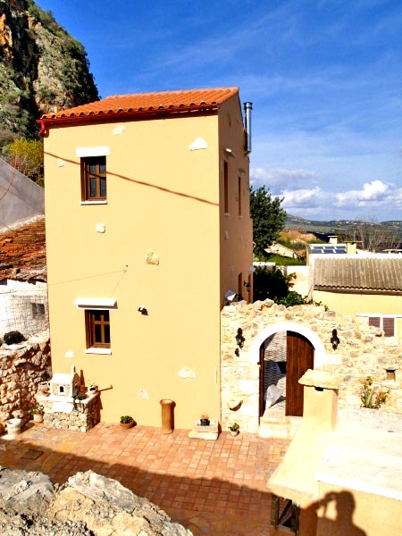 Renting Crete Property. ID 001-220