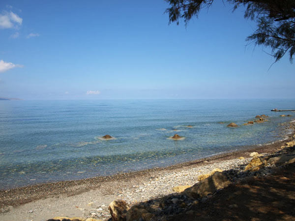 Beachfront property for sale Crete. ID 03-1453
