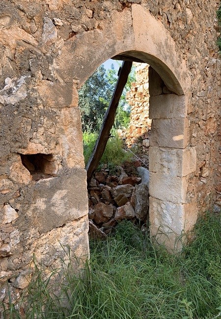 Stone house for sale in Chania renovation. ID 05-2752