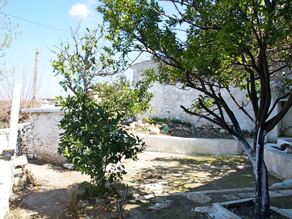 Cretan Home. ID 05-2716