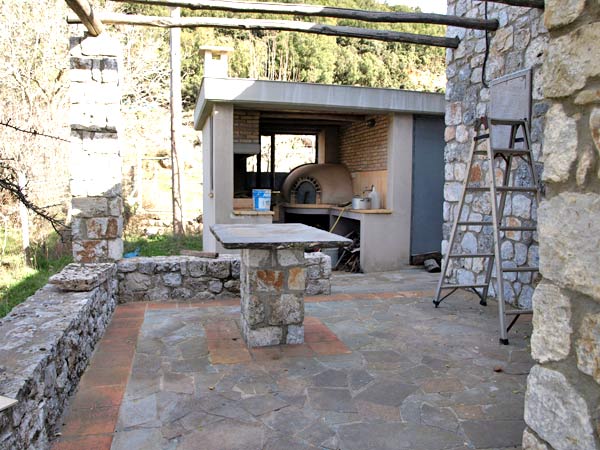 Traditional House for Sale in Greece. ID 05-2600
