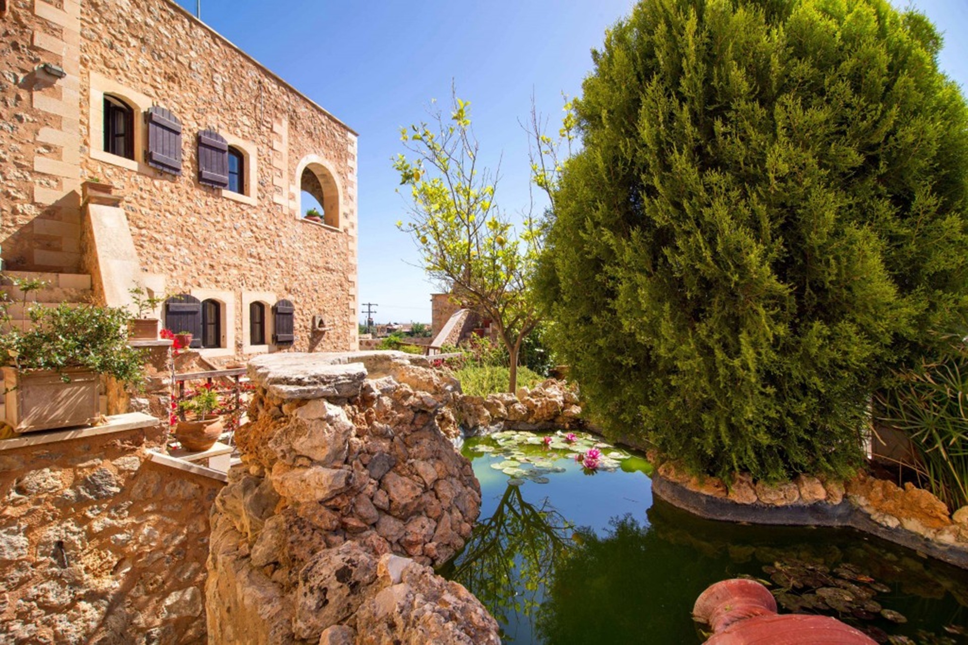 Traditional Villa for sale in Apokoronas. ID 0v-1512