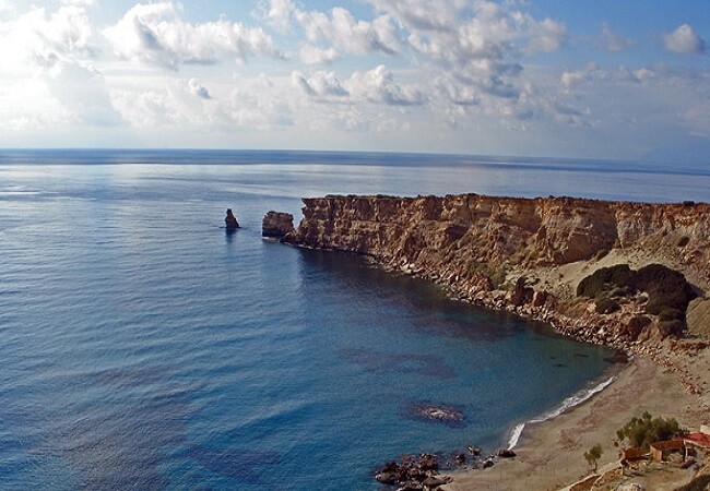 Beachfront land for sale in South Crete. ID 13-1691