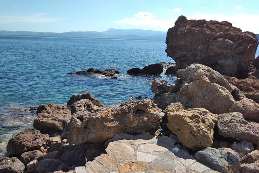 Seafront plot for sale in Crete. ID 03-1630