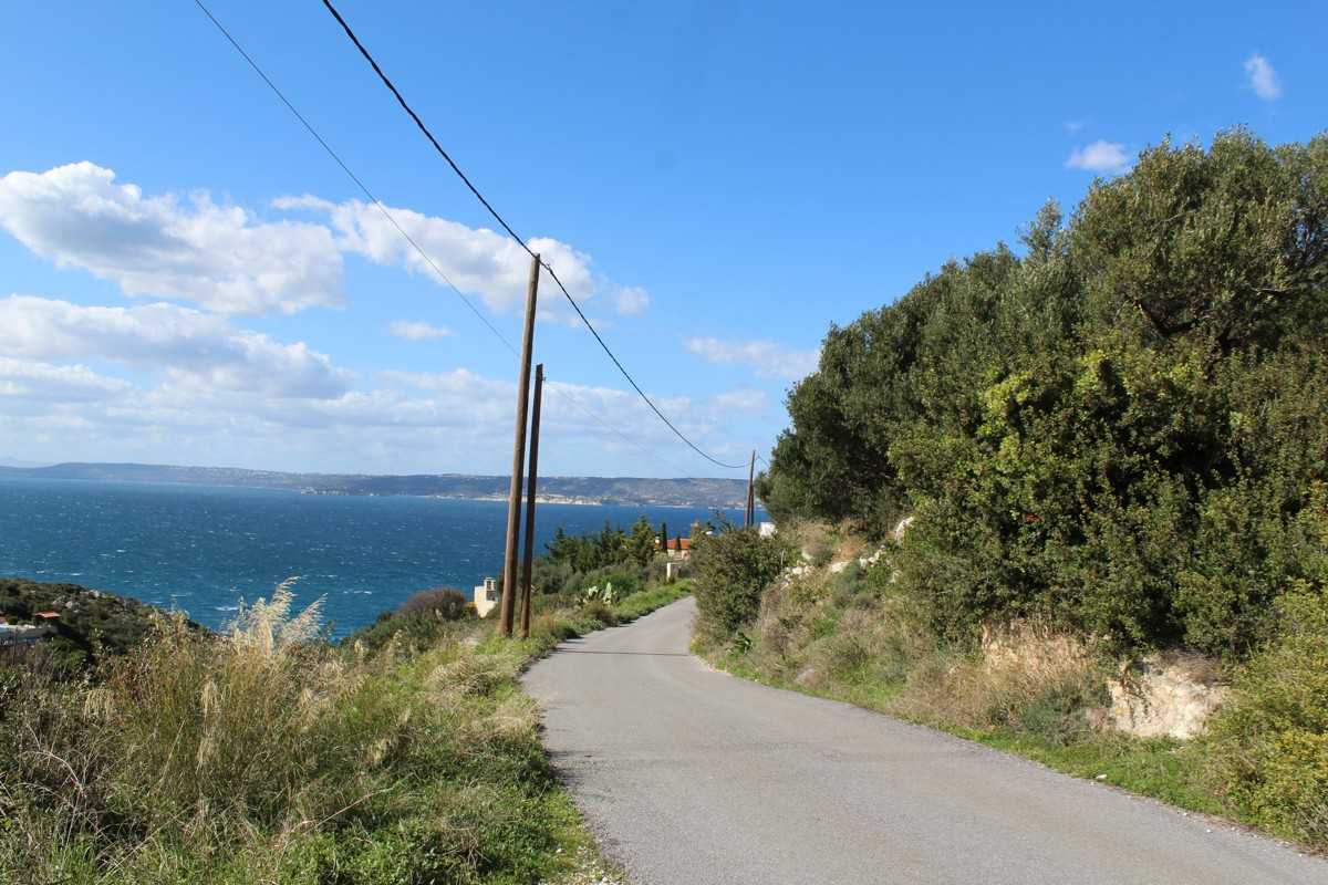 Plot for sale Plaka Apokoronas. ID 03-1552