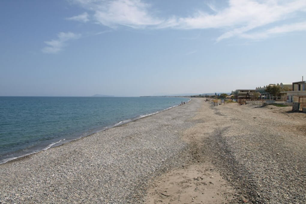Seafront land for sale Crete. ID 03-1361