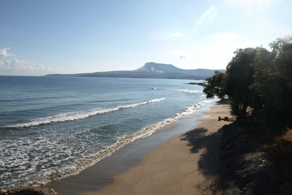 Beachfront land for sale in Crete. ID 03-1344