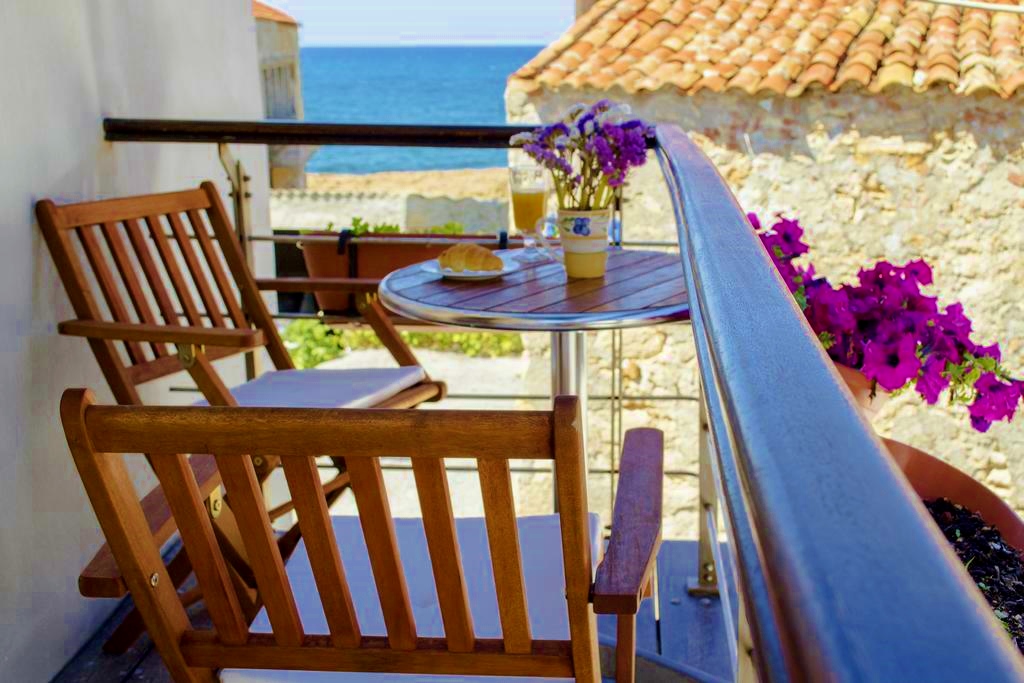 For rent stone built house with sea views in Chalepa