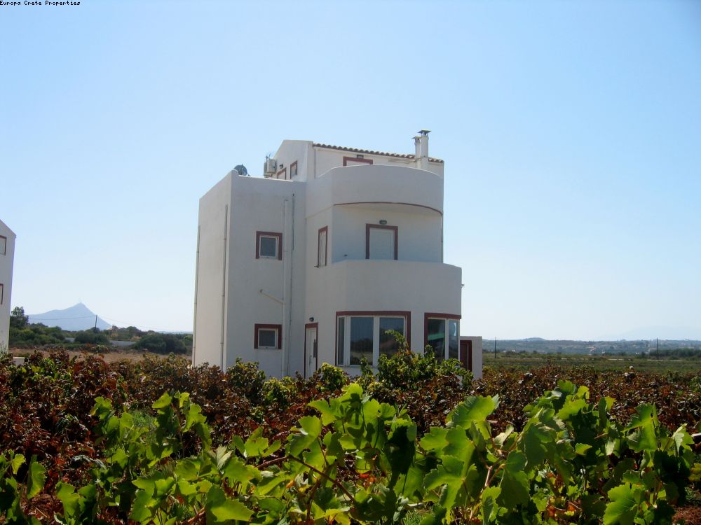 Detached house for rent in Stavros